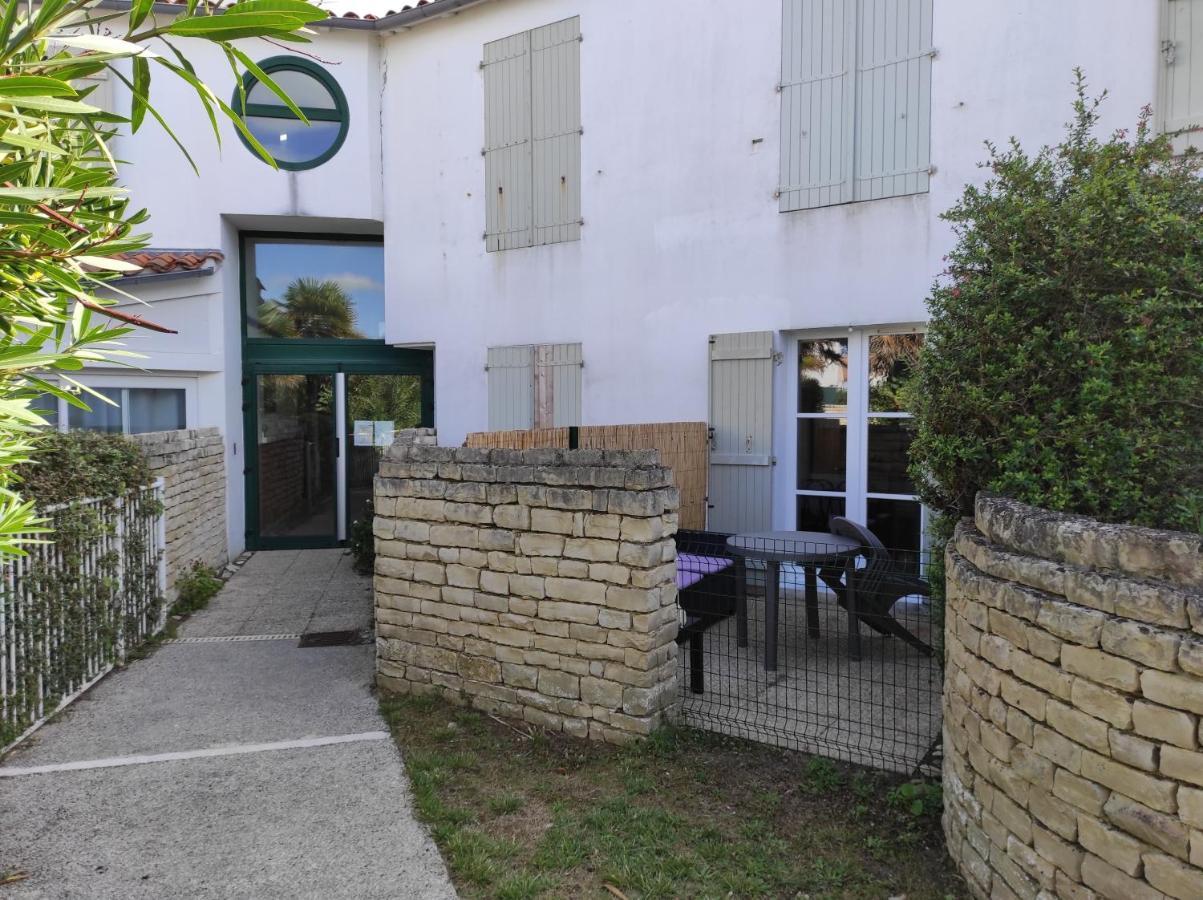 Apartment Avec Terrasse Et Parking 200m Et Commerces